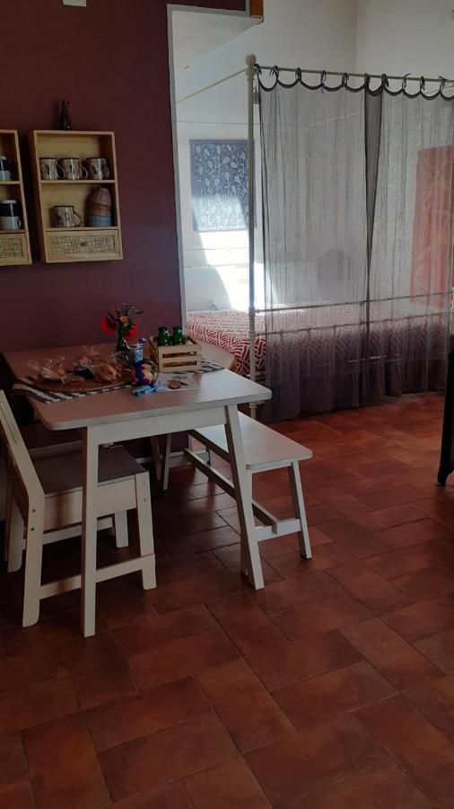 Agriturismo Casale San Benedetto Ceri Bagian luar foto