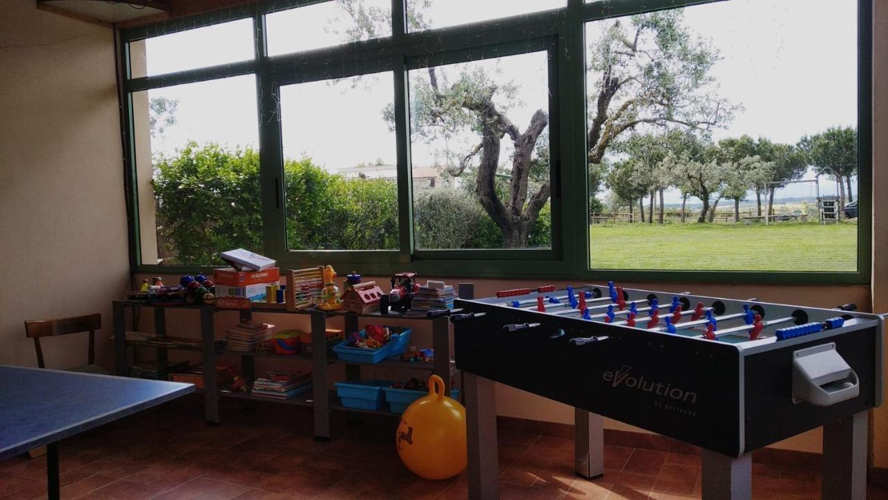 Agriturismo Casale San Benedetto Ceri Bagian luar foto
