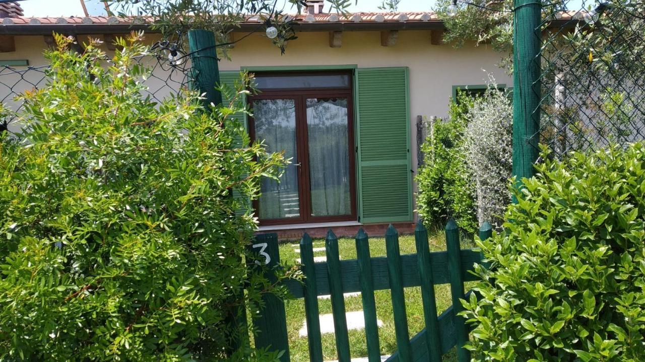 Agriturismo Casale San Benedetto Ceri Bagian luar foto